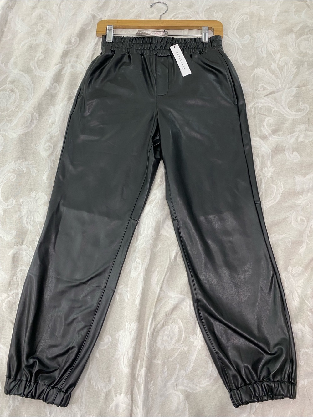 Sanctuary pleather pants neo black joggers XS msrp $105